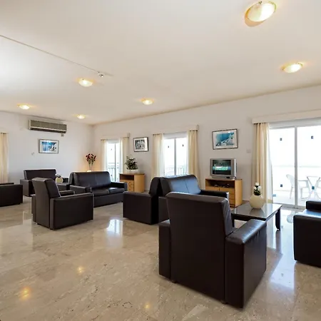 Sunny Hill Hotel Apartments-2